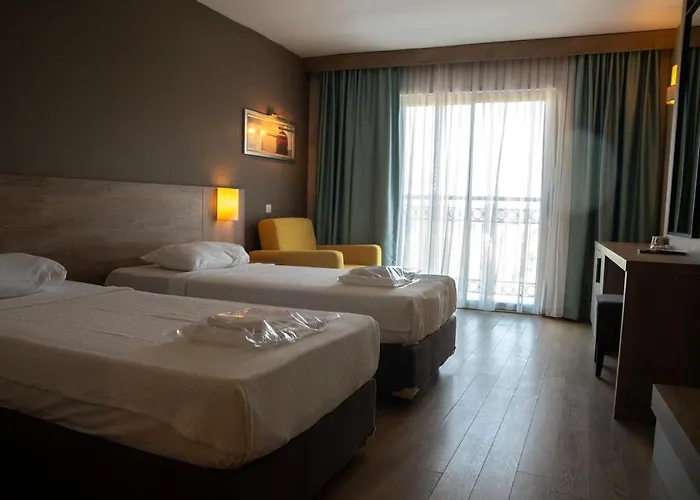 Small Annex Room